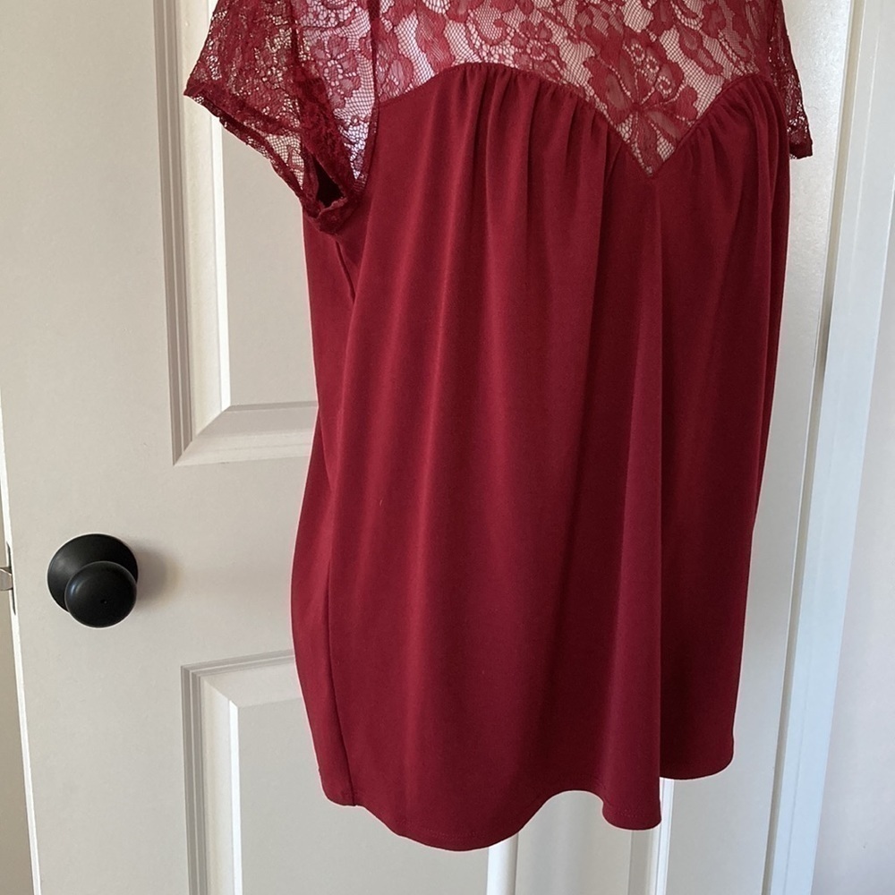 Express medium lace top short sleeves - Picture 4 of 11